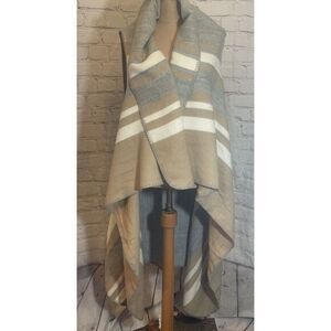 Marc New York sleeveless cape One Size Fit